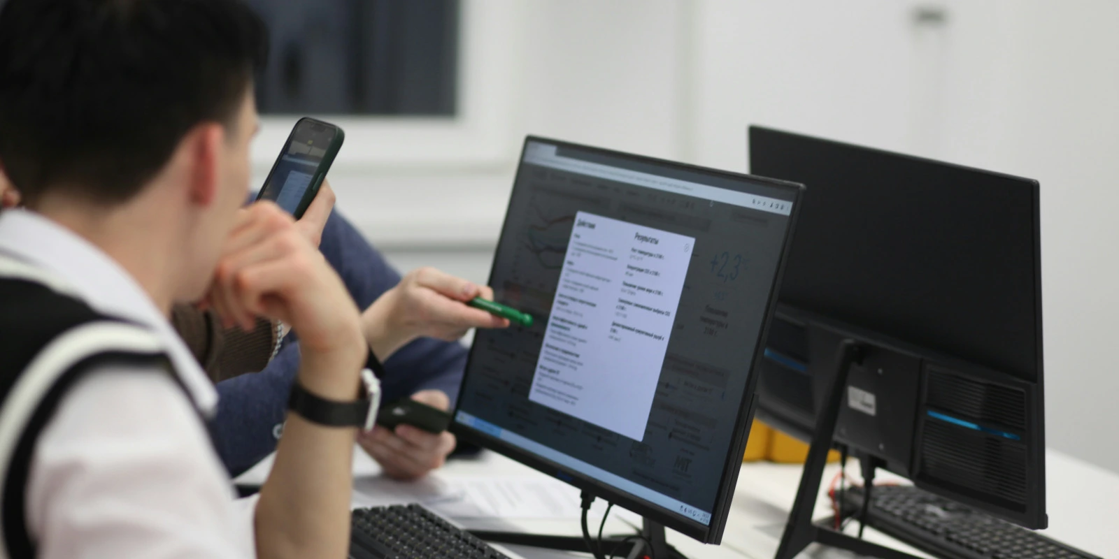 Les Arts et les Médias : Influence et Convergence